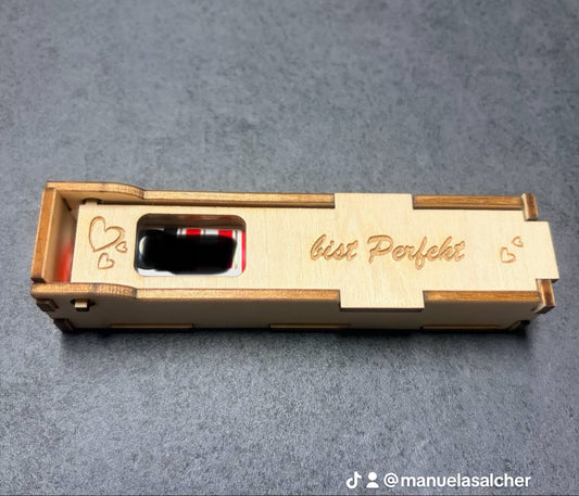 Boxen für die größte Praline der Welt